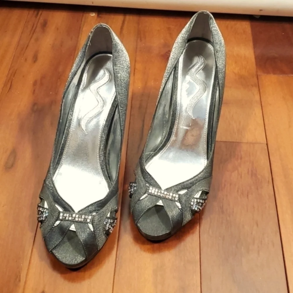 NINA Gray Peep Toe Platform Pumps Heels Shoes Women's 8.5 M